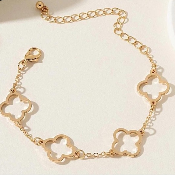 Tory Burch Like Chic Gold Clover Chain Bracelet - Picture 1 of 1